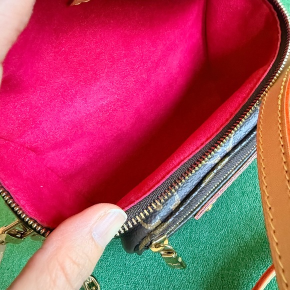 Louis Vuitton X Takashi Murakami Monogram Cerises Mini Bumbag - Picture 8 of 9